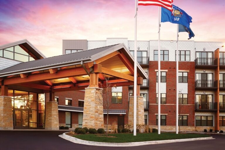 01 Exterior HRA CMYK 768x512